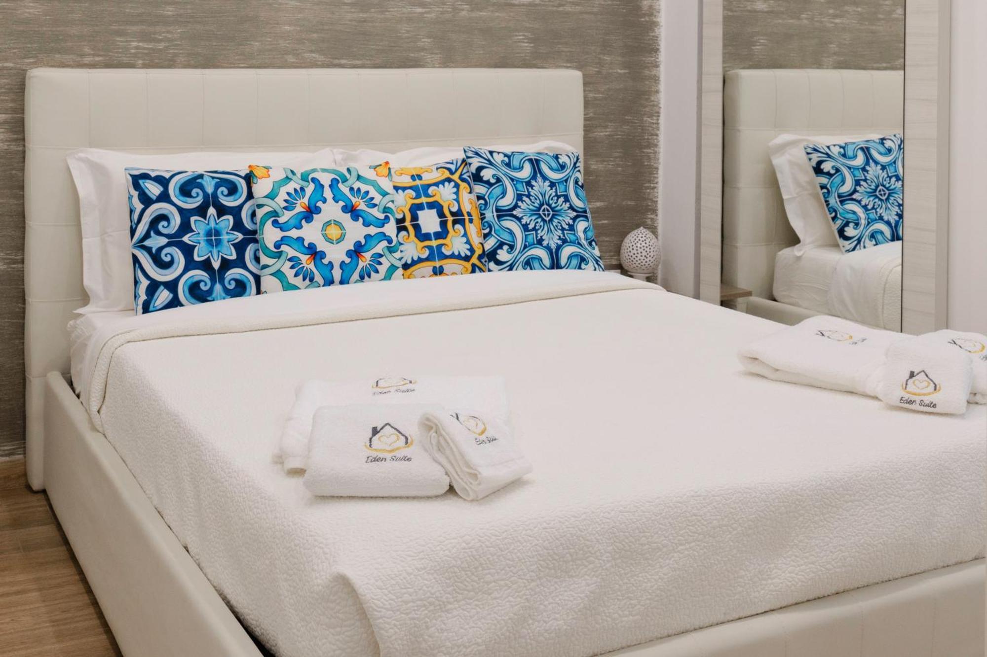 Eden Suite - Central Apartment With Balcony - มอลเฟตตา ภายนอก รูปภาพ
